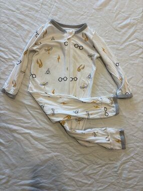 Kyte BABY White Harry Potter Icon Print Romper